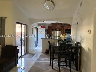 Foto del edificio - 6528 NW 170th Terrace