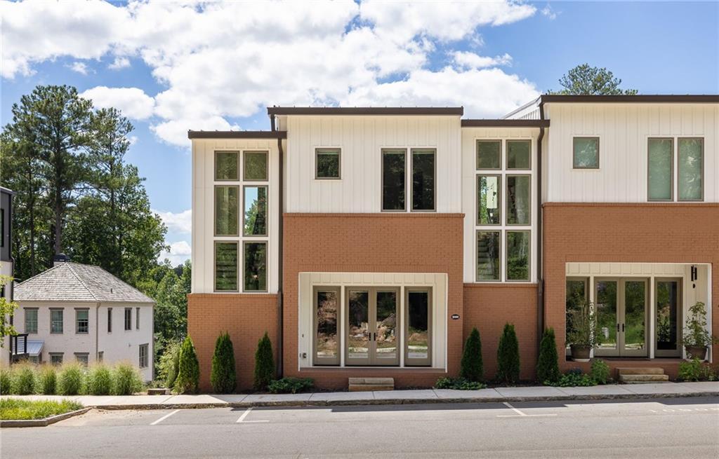 Foto principal - 10900 Serenbe Ln