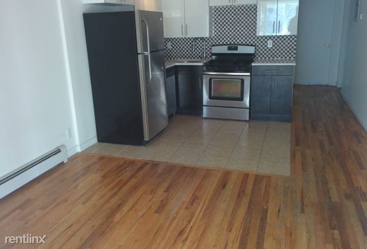 Primary Photo - 271 Hull St