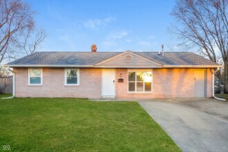 Building Photo - 1510 Douglas Dr