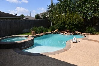 Building Photo - 18118 Cypress Valley Ln