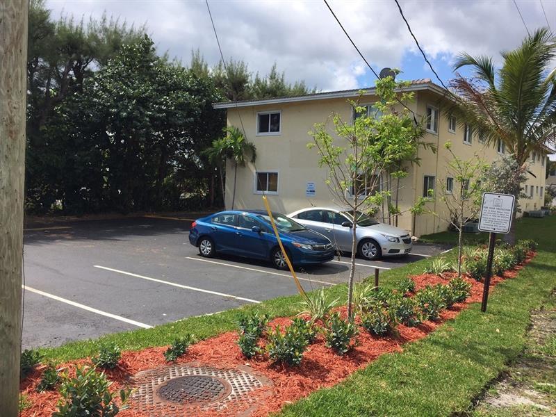Foto principal - 3009 N Andrews Ave