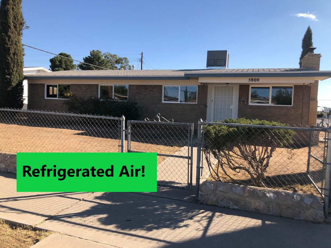 Foto principal - 5800 Bobwhite Ave