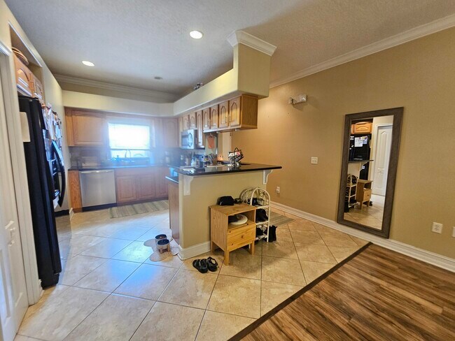 Foto del edificio - 2097 Hidden Grove Ln