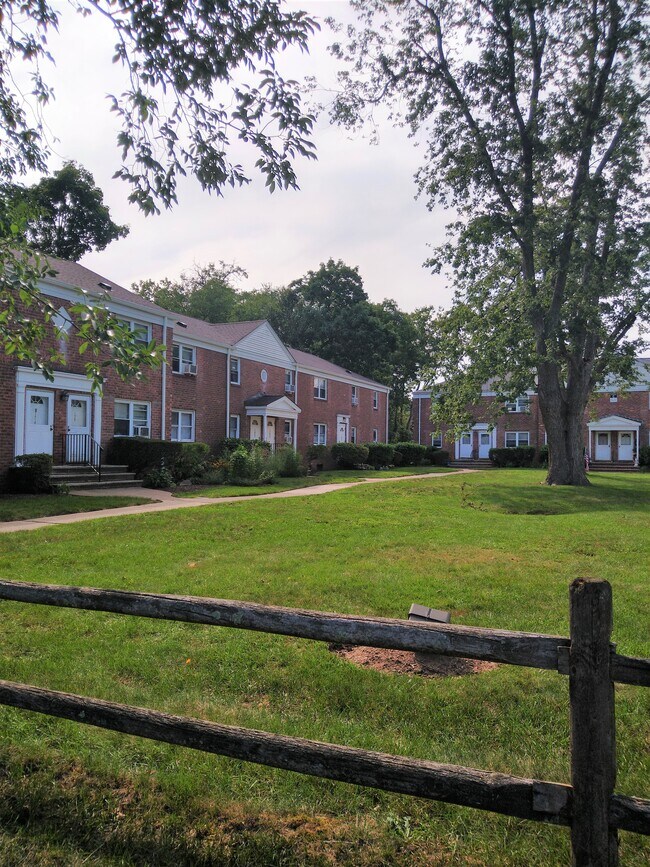 Exterior - 178 Central Ave