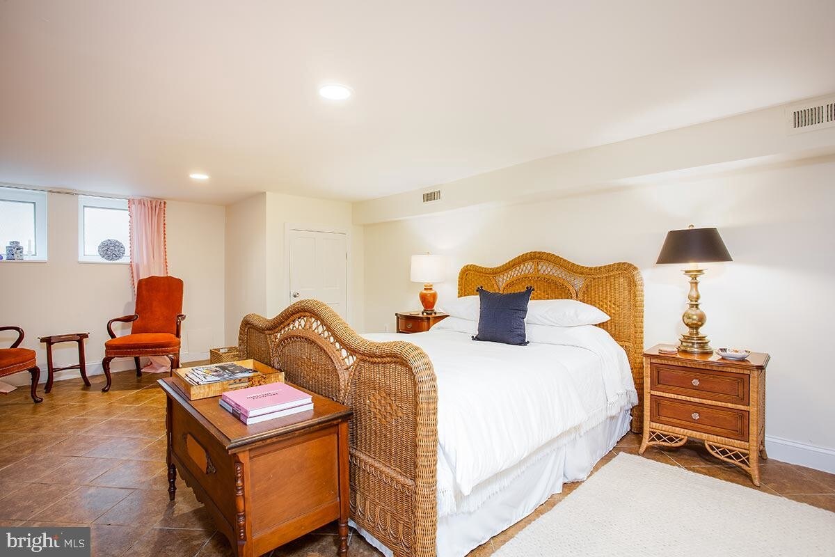 Foto principal - 1622 N Calvert St