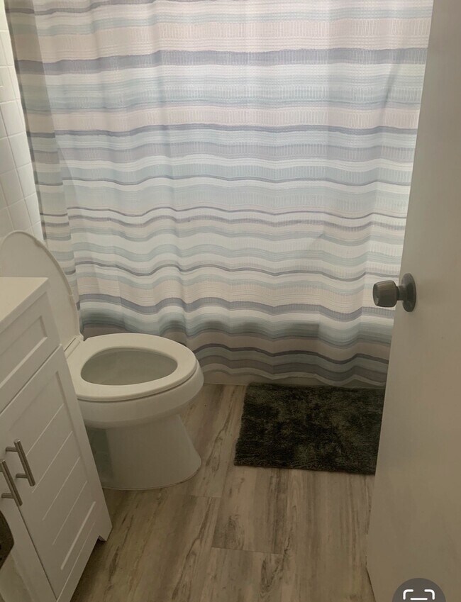 Foto del edificio - 7010 Coolidge St