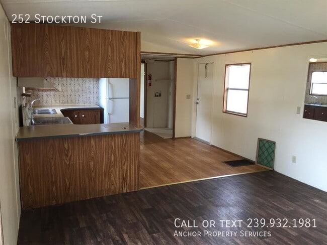 Photo - 252 Stockton St House