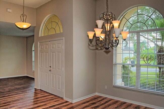 Photo - Waterford Lakes Reserve 4/3 House