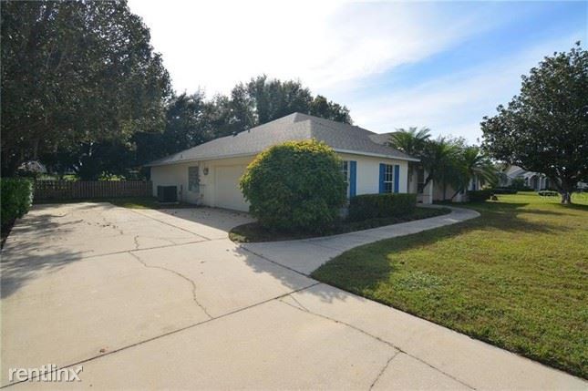 Building Photo - 4 br, 3 bath House - 11812 Ridge View Cir
