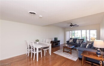 Building Photo - 2064 Alamanda Dr