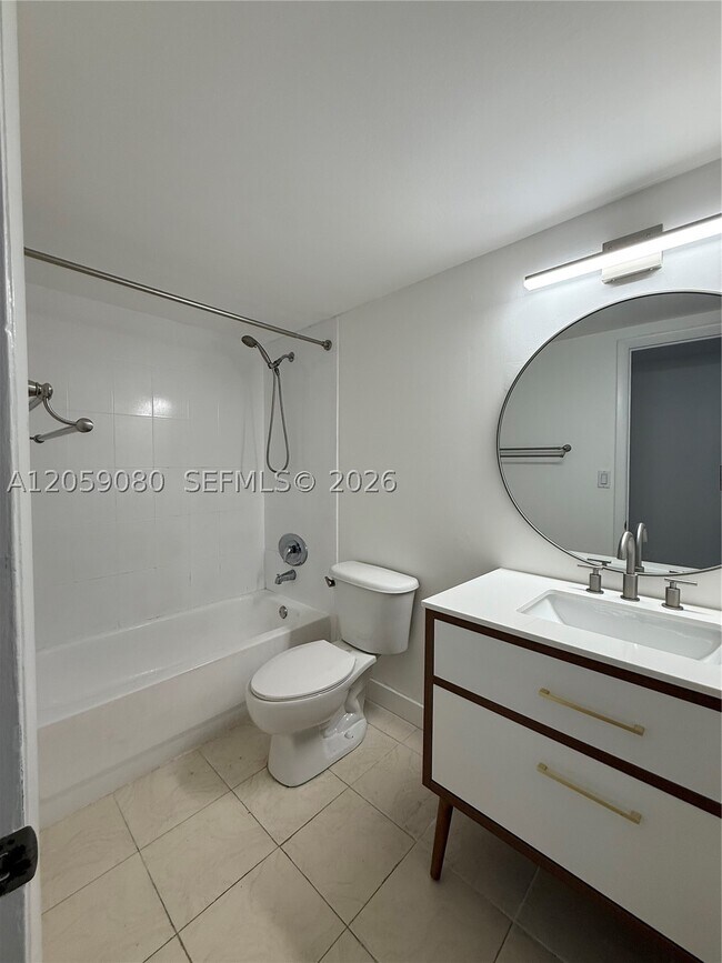 Foto del edificio - 1455 N Treasure Dr