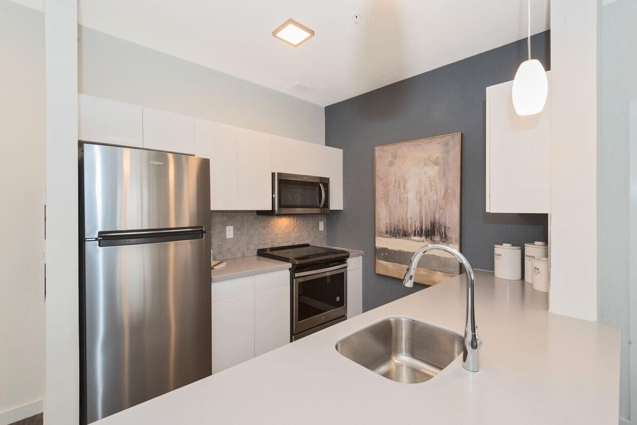 Foto principal - 320 53rd St