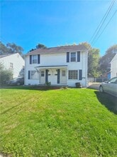 Building Photo - 235 B Allen St