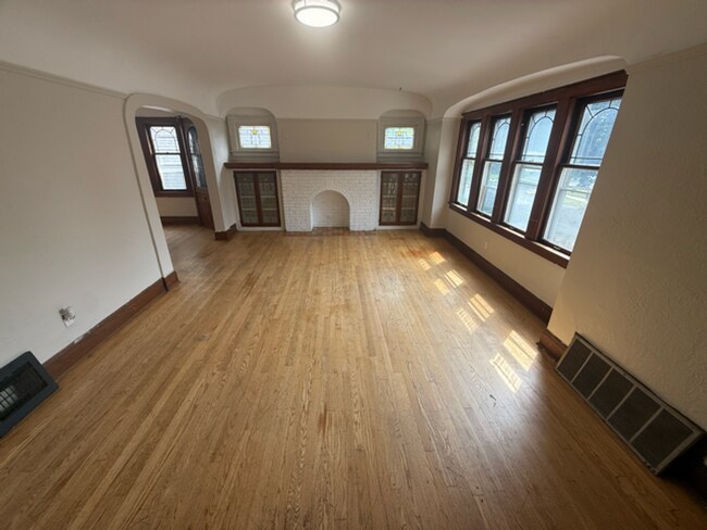 Foto del edificio - 2812-2814 N 61st St