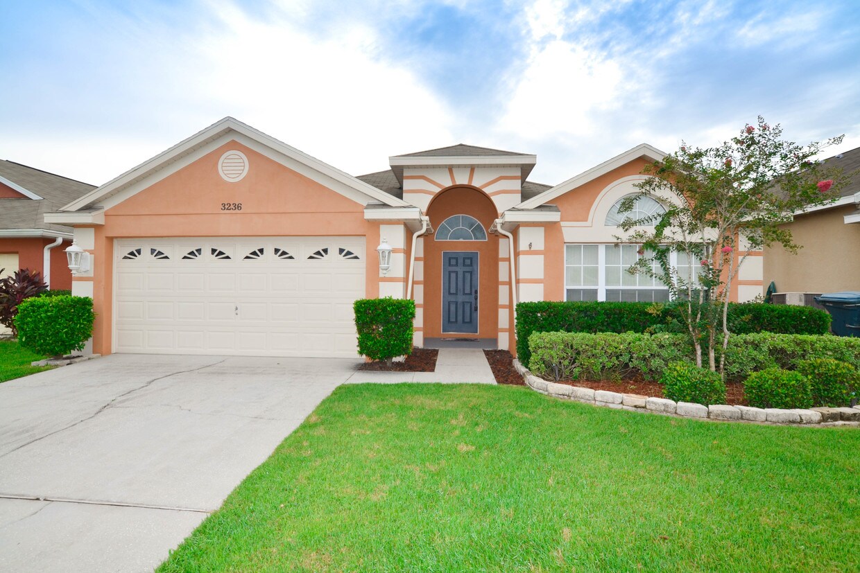 Primary Photo - Rental Property in Mission Park
