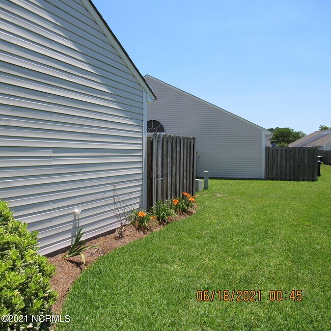 Building Photo - 4611 White Ibis Ct.