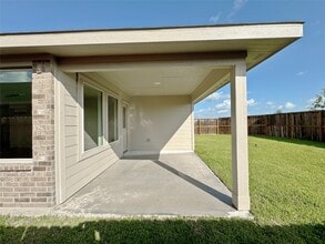 Building Photo - 1634 Blue Cypress Dr