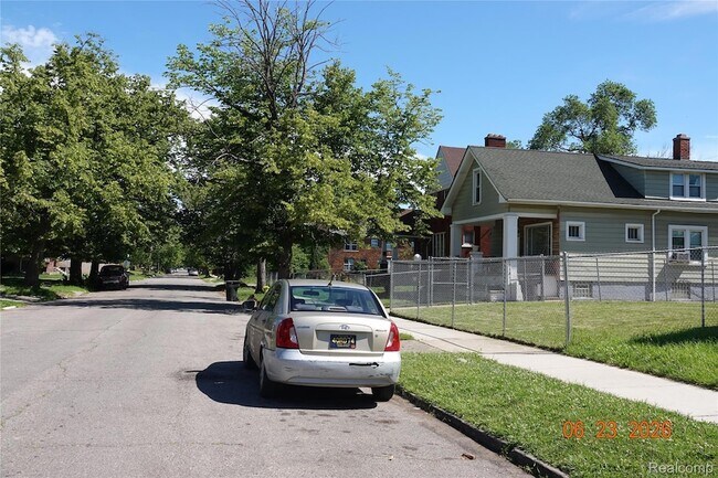 Building Photo - 12380 Stoepel St
