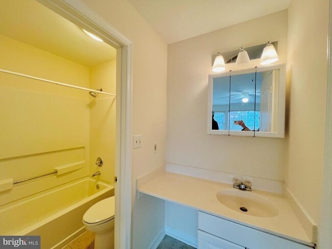 Building Photo - 8589 Falls Run Rd