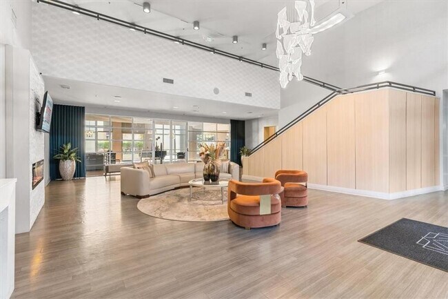 Foto del edificio - 711 Cosmopolitan Dr NE