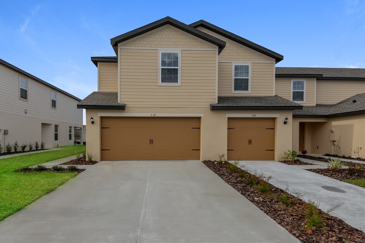 Foto principal - 5319 New Friendship Pl