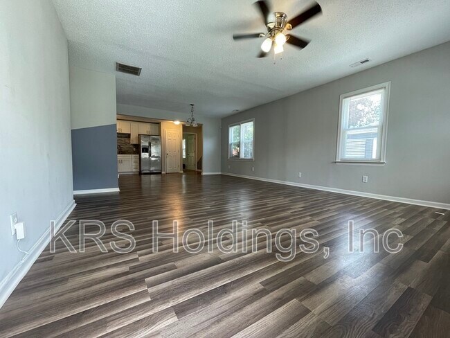 Foto del edificio - 3104 Westminster Ave