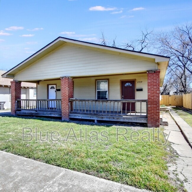 Photo - 2937 S Adams St Apartment