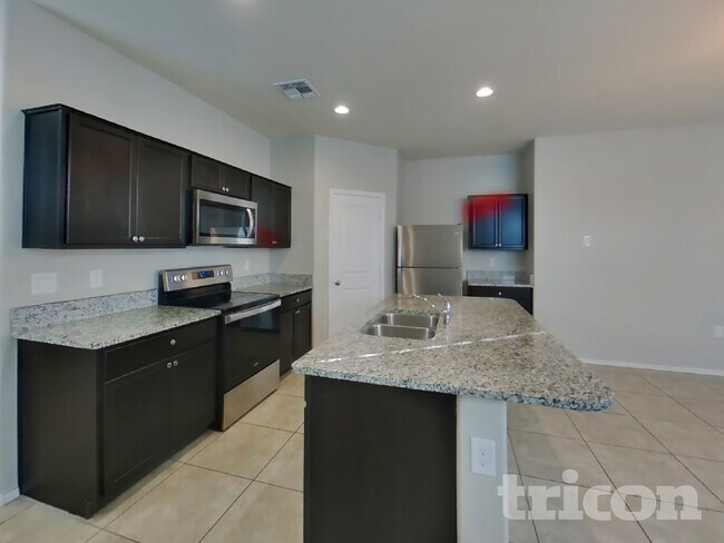 Building Photo - 5288 Iridium Wy