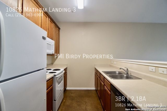 Building Photo - 10826 Mathom Landing