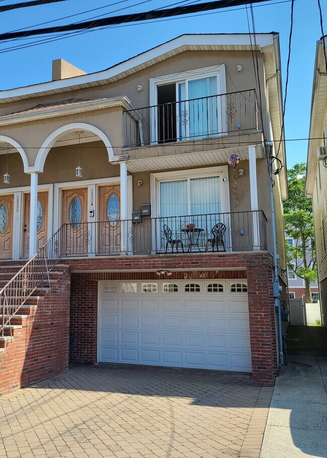 Building Photo - 1504 48th St