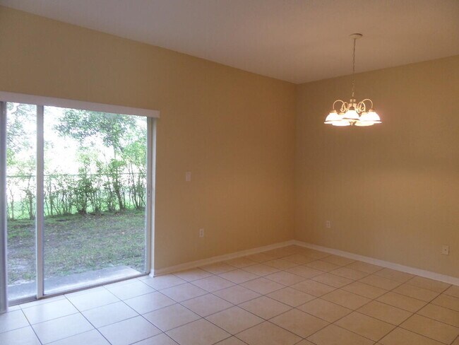 Foto del edificio - 14007 SW 49th St
