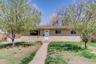 Building Photo - 1240 Southridge Dr