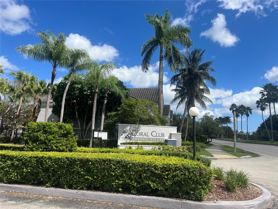 Primary Photo - 15067 SW 103rd Terrace