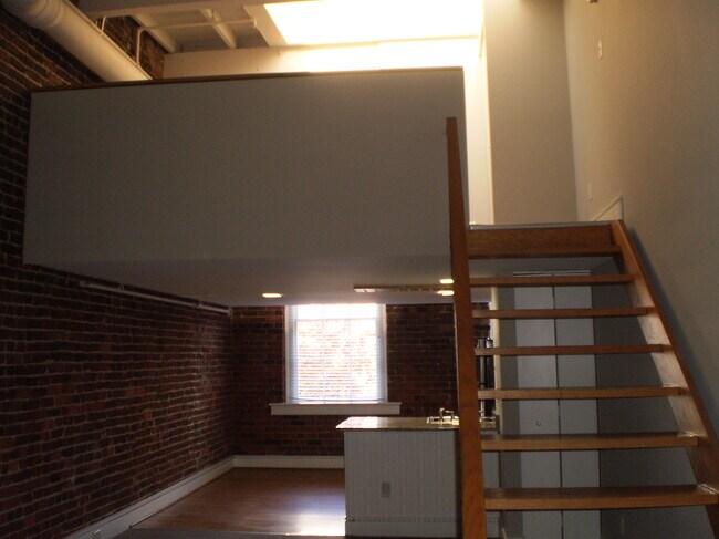 Foto del edificio - 1309 E Cary St