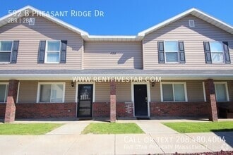 Building Photo - 592 Pheasant Ridge Dr