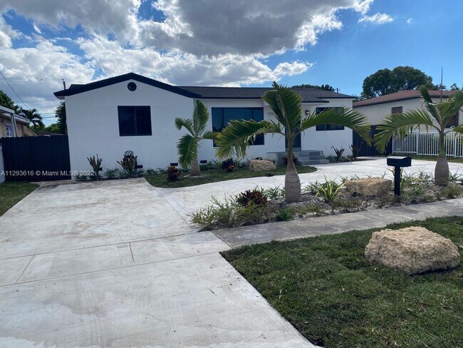 Foto del edificio - 170 W 58th St