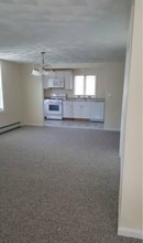 Building Photo - 33 Neponset St