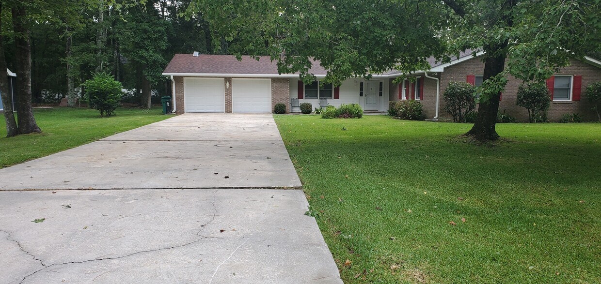 Foto principal - 1847 Gibson Ave