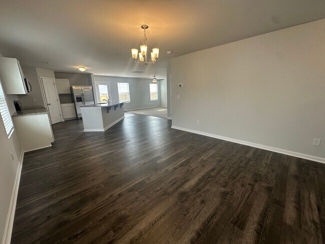 Building Photo - 292 Chinook Ln