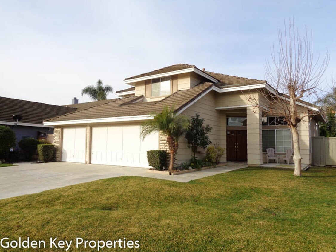 Foto principal - Well-appointed home in the Whelan Ranch co...