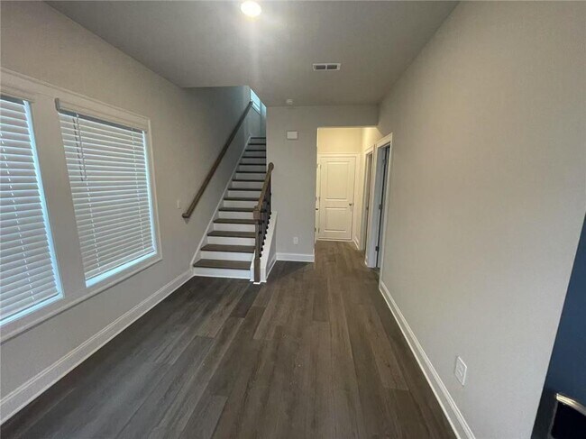 Foto del edificio - 4195 Holland Grv Rd