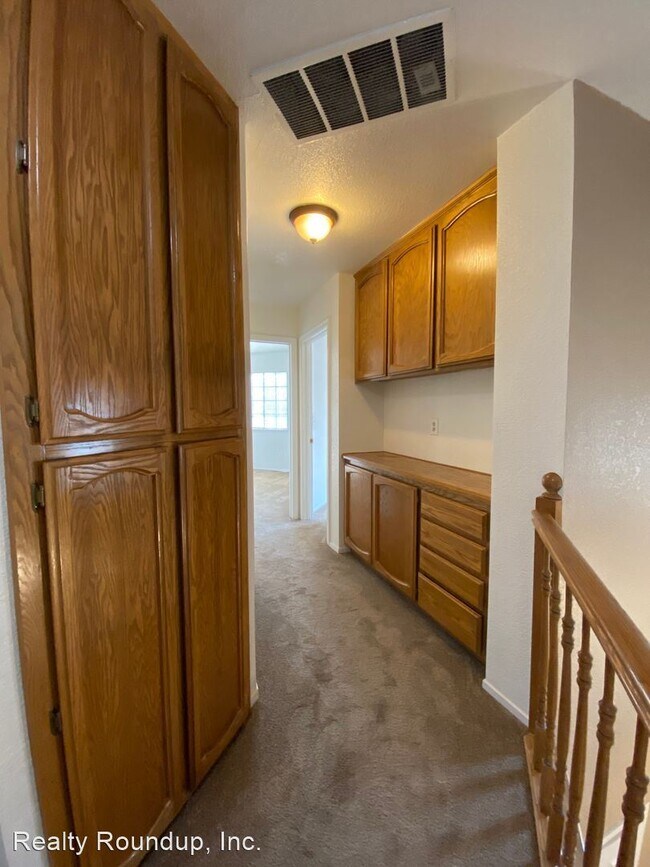 Foto del edificio - 4 br, 3 bath House - 9384 Bowmont Way