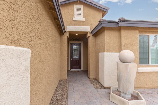 Building Photo - Gorgeous Single Story in Henderson