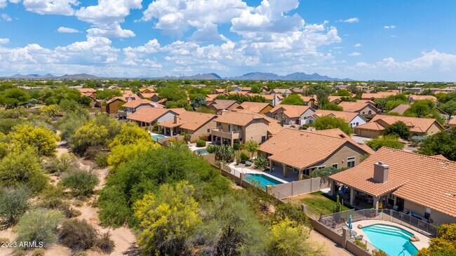 Foto del edificio - 4104 E Palo Brea Ln