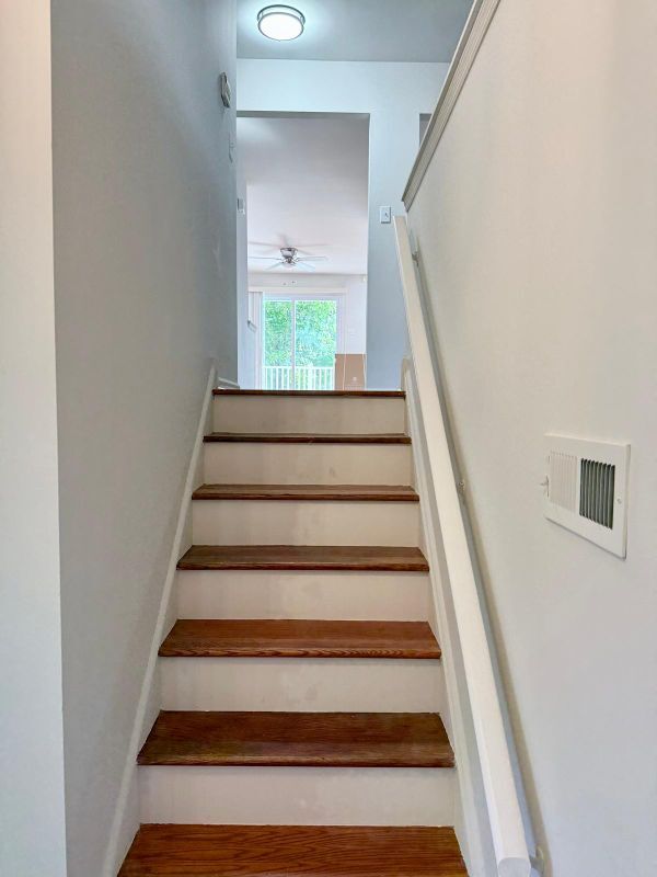 Foto del edificio - 610 Brentwood Ct