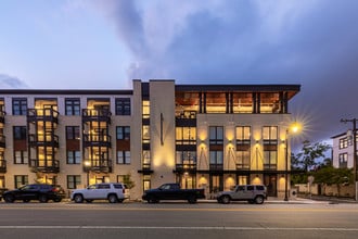 Building Photo - The Bowery