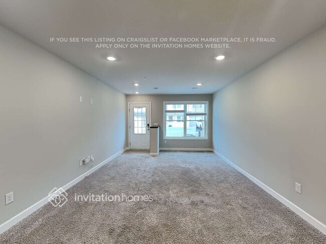 Foto del edificio - 10904 Everest Pl N