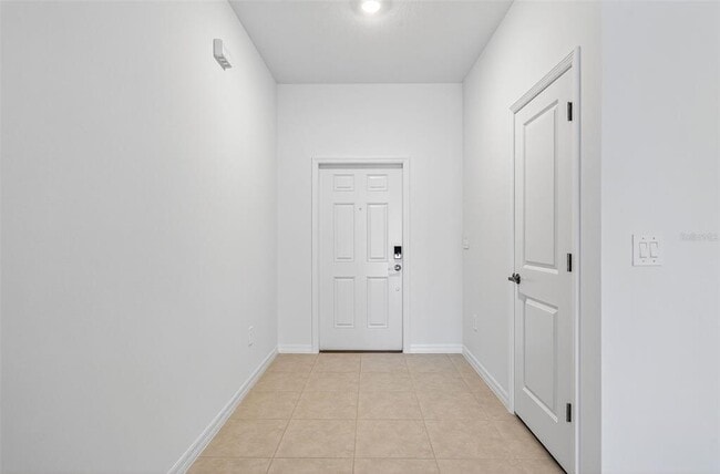 Building Photo - 11075 65th Ter E