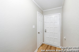 Building Photo - 6838 Blue Lake Dr